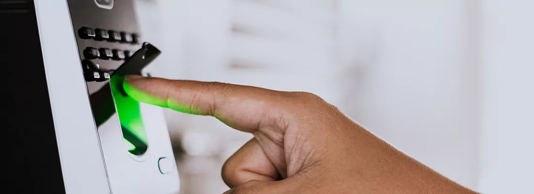 Smart Gate Locks with Remote Access Features in Sun City Center, FL