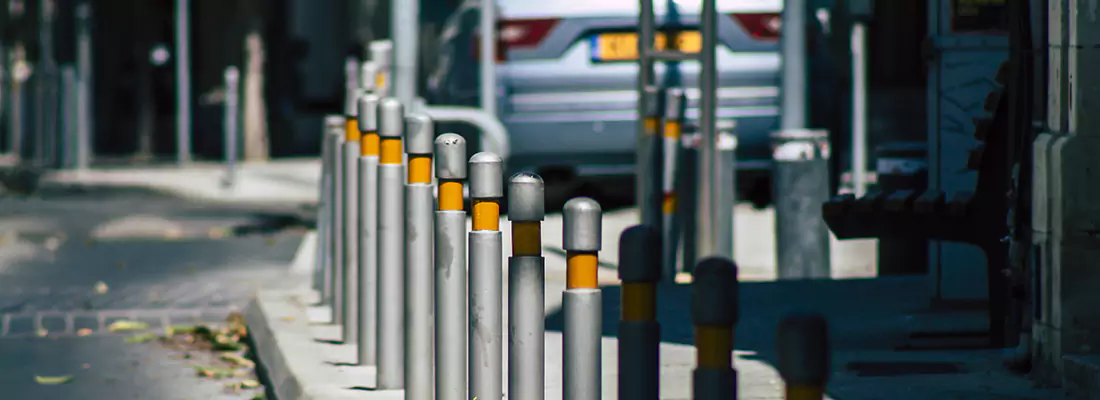 Safe and Convenient Retractable Barrier Column Systems for Properties in Sun City Center, FL